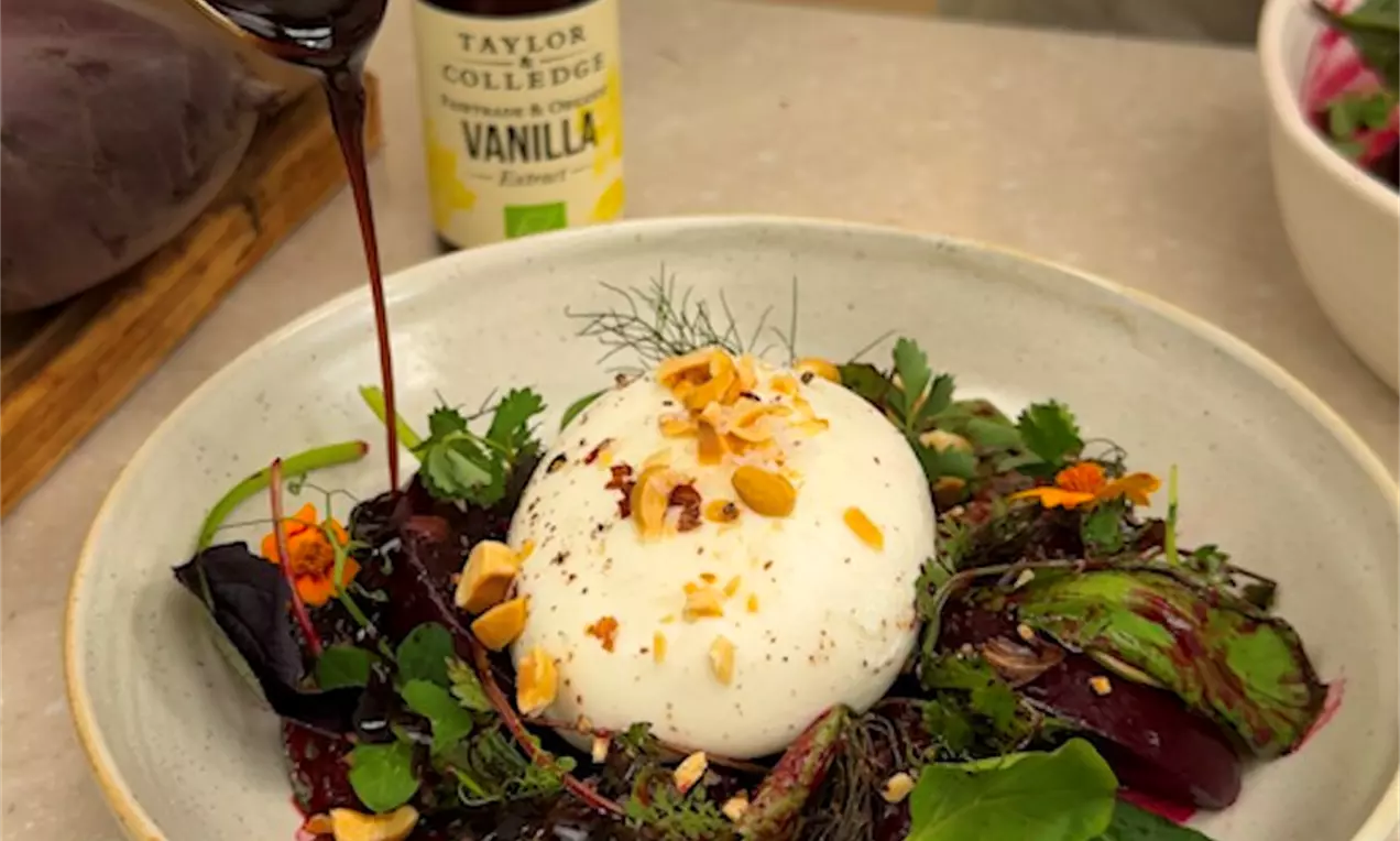 Picture - Beetroot with Vanilla Balsamic Glaze and Burrata